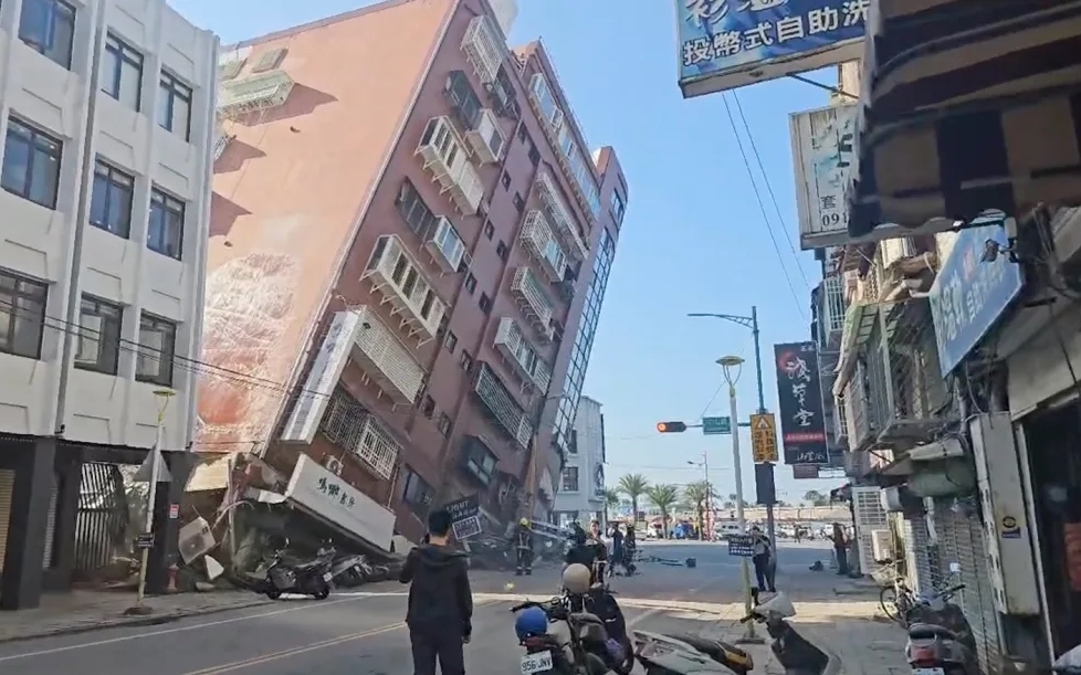 Động đất rất lớn tấn công Đài Loan, nguy cơ sóng thần đe dọa tới cả Nhật Bản